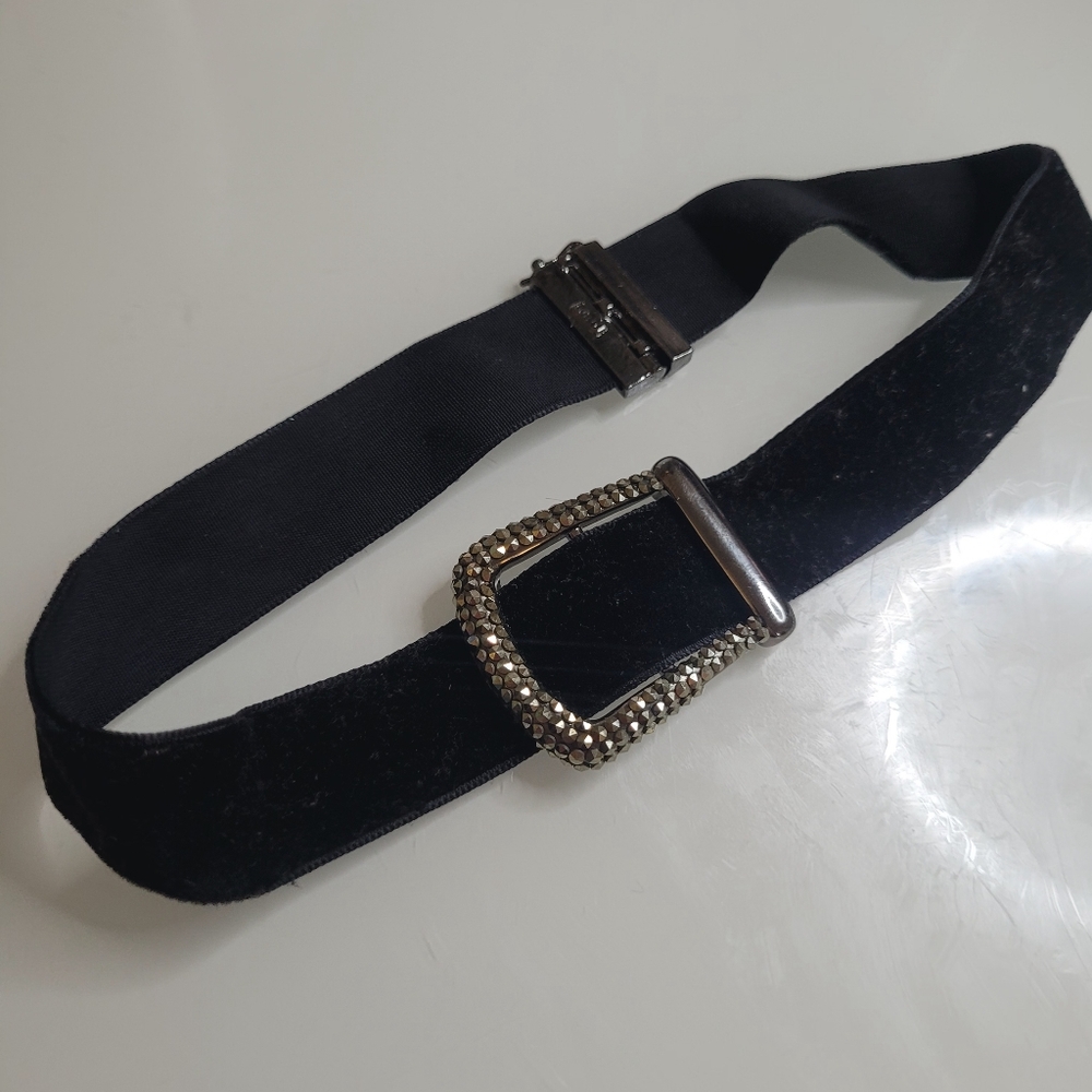 Butler Velvet Choker